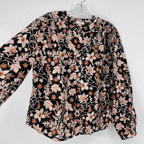 a.n.a A new Approach Long Button Up Floral Top Size Large - Picture 4 of 8